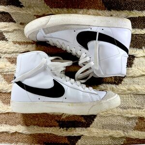 Nike Blazer Mid ‘77 Sneakers, US 8
